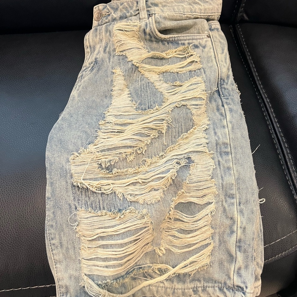 Distressed Light Blue Men's Jeans